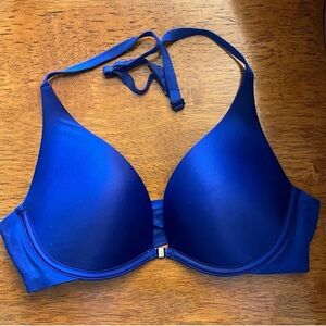3 Bras (2)VS (1)other brand